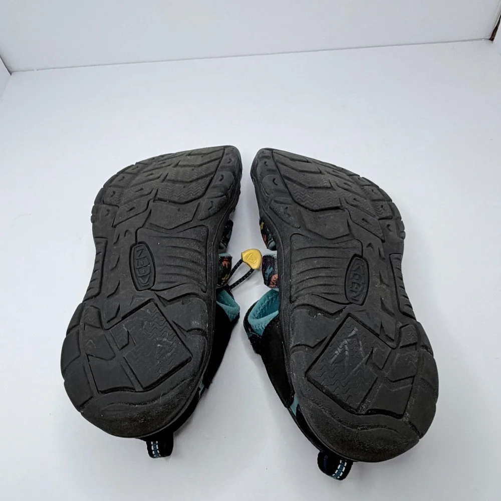 Keen Newport H2 Kids Sandals Black Teal‎ Fish Print 1027391 Size 7 Big Kid